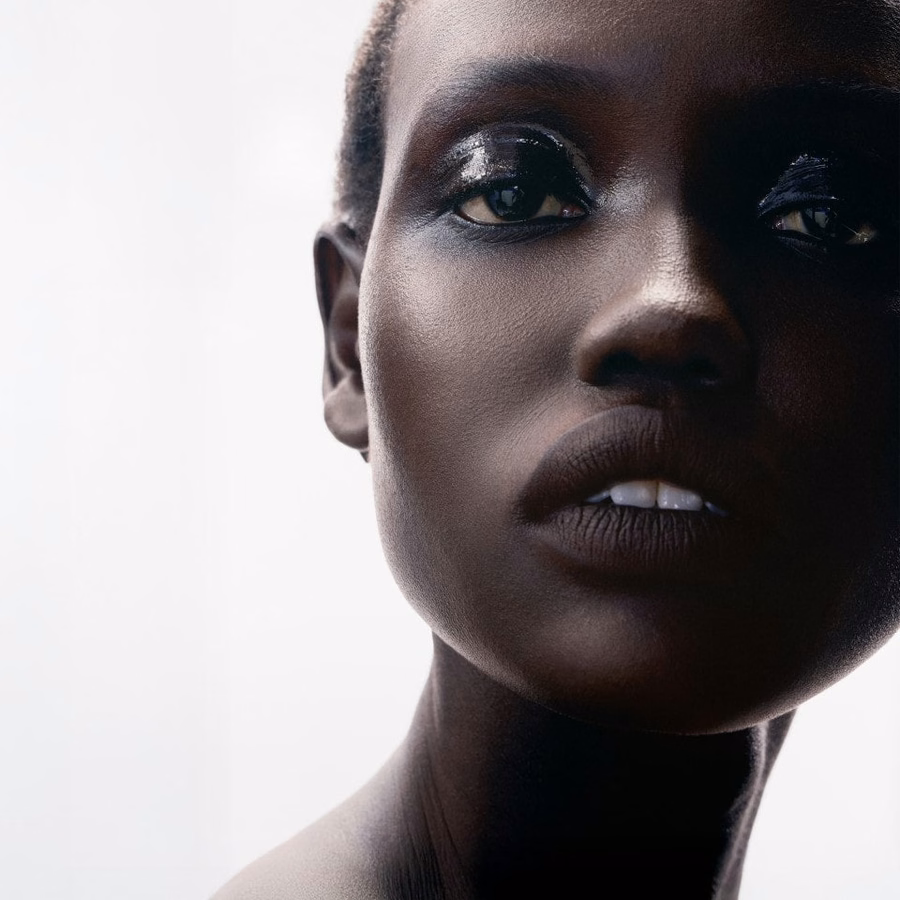 RUNWAY EYE GLOSS