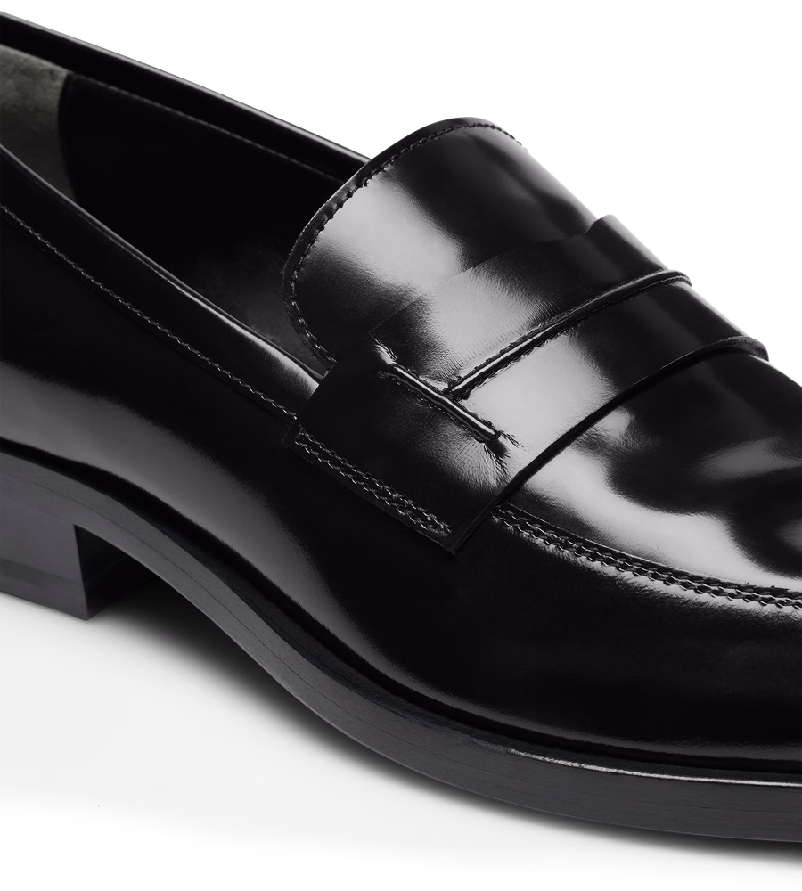 BRUSHED LEATHER LOAFER