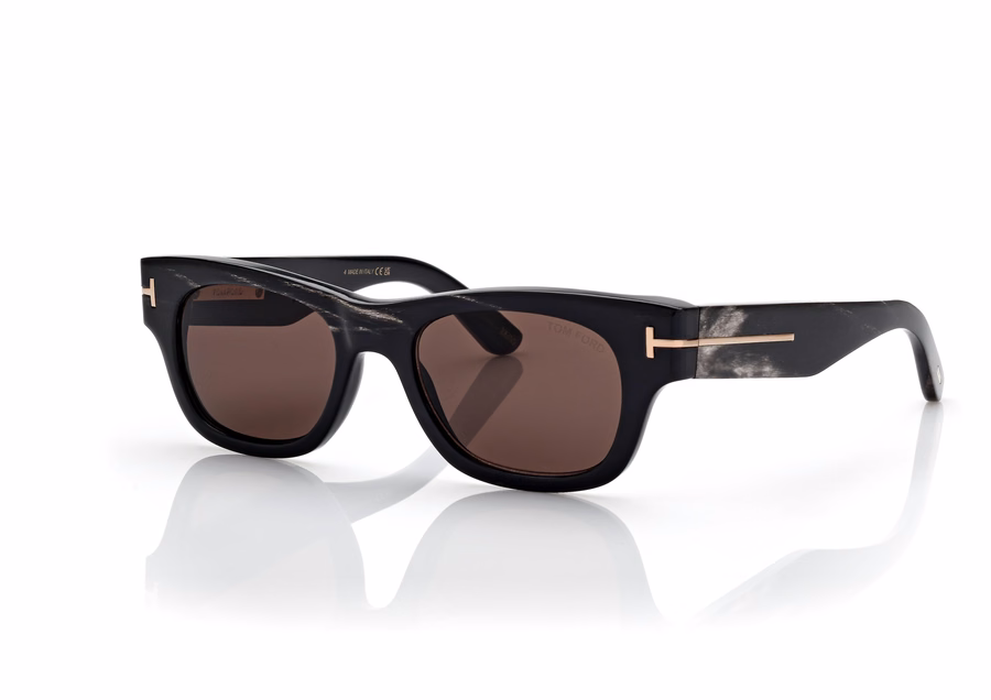 SQUARE HORN SUNGLASSES