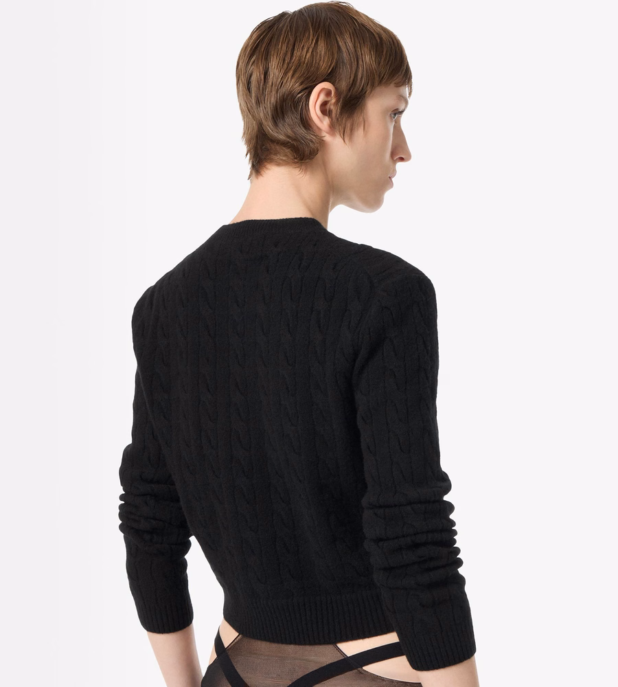 SHRUNKEN CREWNECK FINE MERINO KNIT WITH CONTRAST POCKET DETAIL