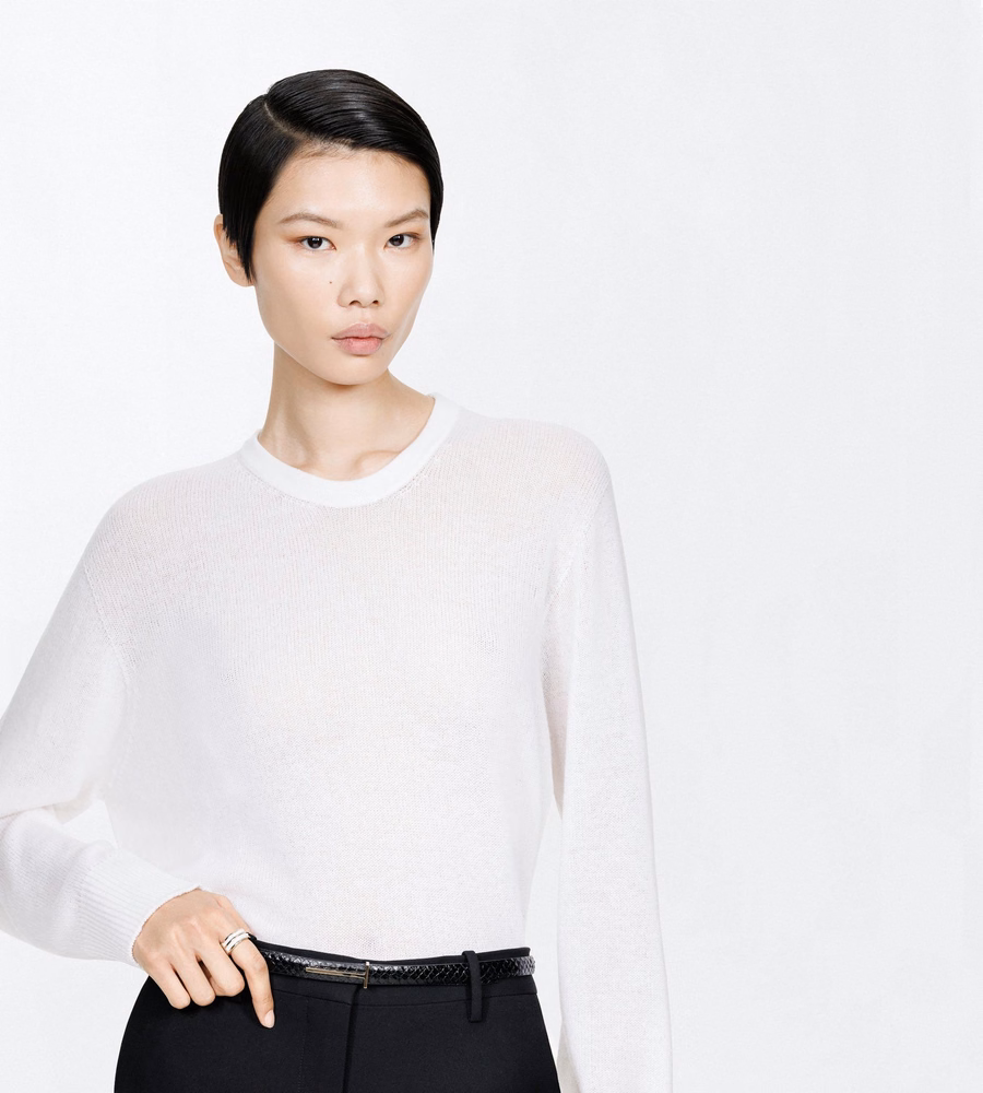 SEAMLESS CASHMERE ASYMMETRIC CREWNECK KNIT