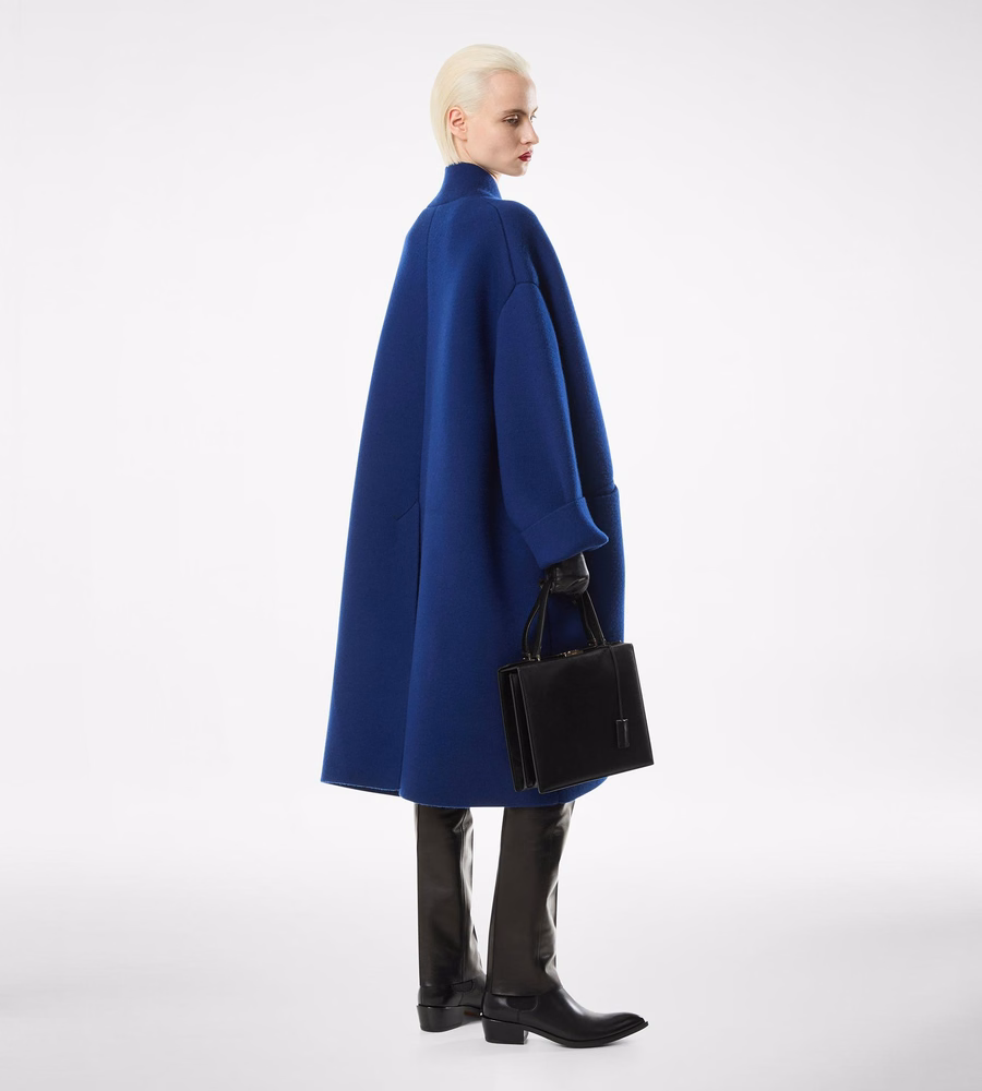 SCULPTURAL SINGLE BREASTED OPERA COAT