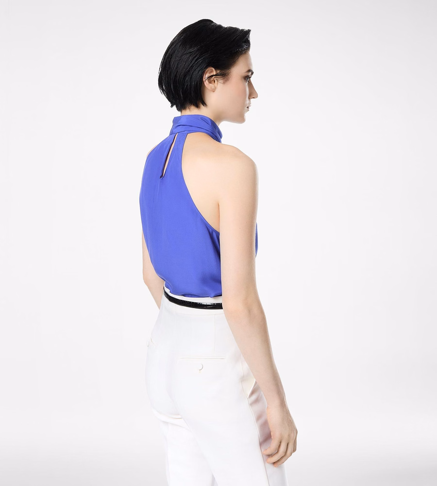 SILK HALTERNECK LAVALLIERE TOP WITH PLISSE DETAIL